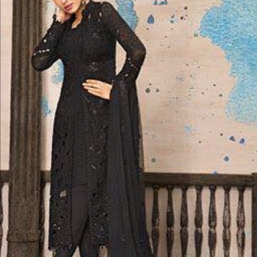 PAKISTANI CHIFOOON EMBROIDERED LASER CUTTING WORK